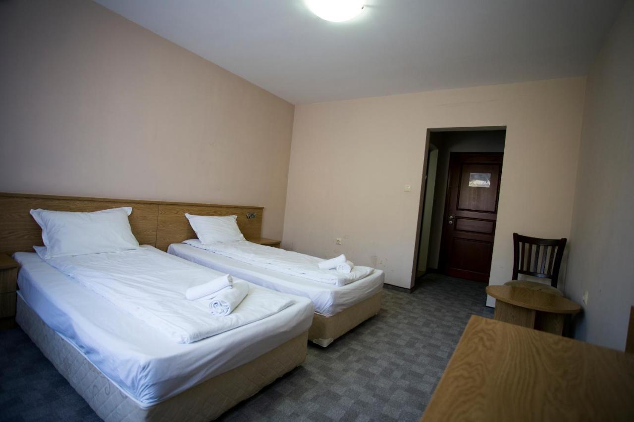Family Prim Hotel Sandanski Exterior foto