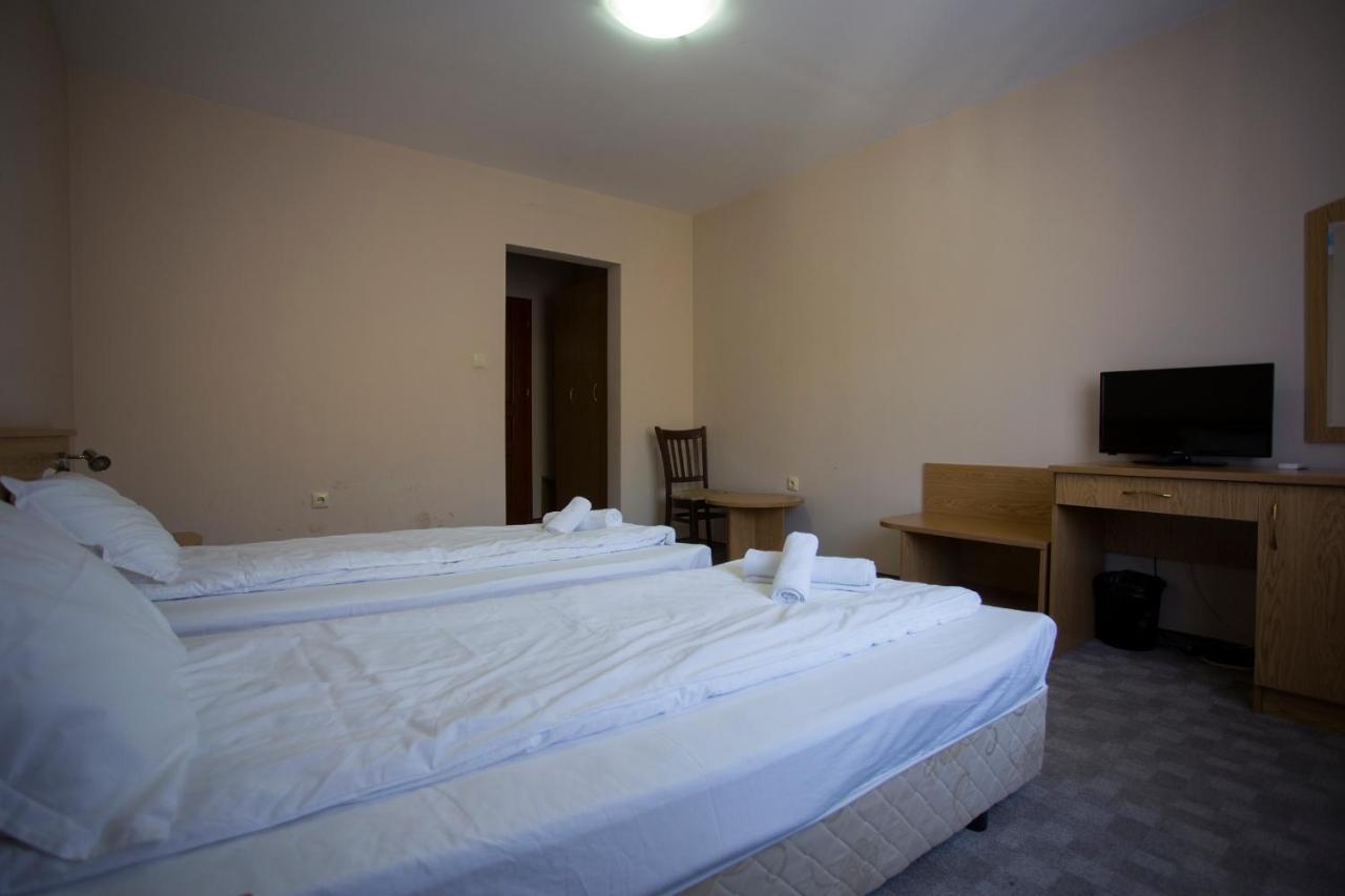 Family Prim Hotel Sandanski Exterior foto