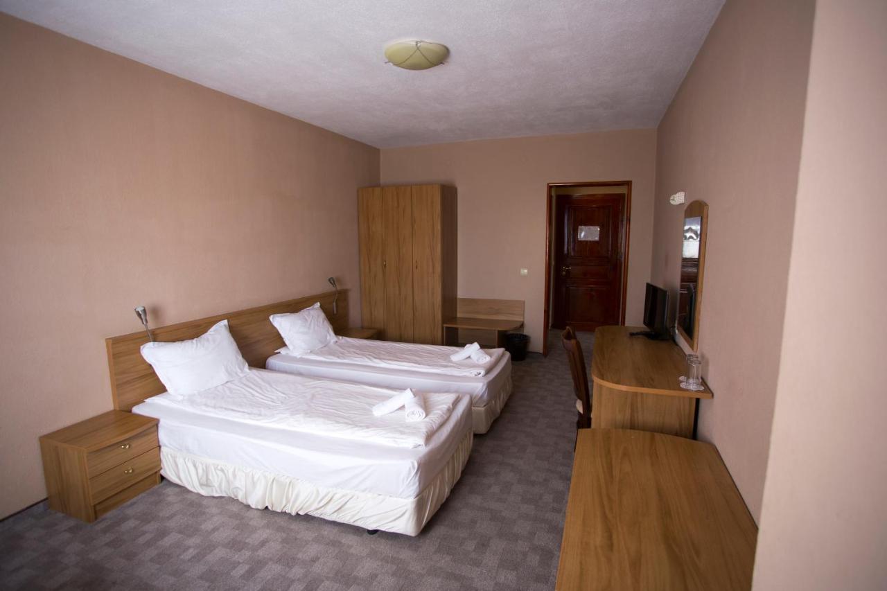 Family Prim Hotel Sandanski Exterior foto