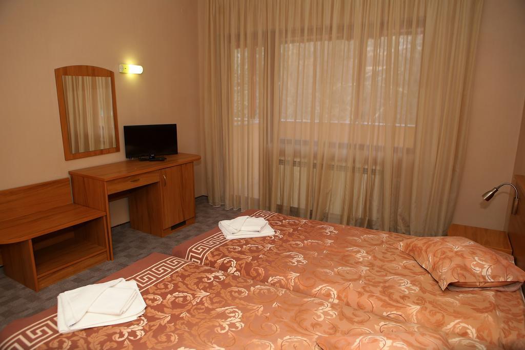 Family Prim Hotel Sandanski Exterior foto
