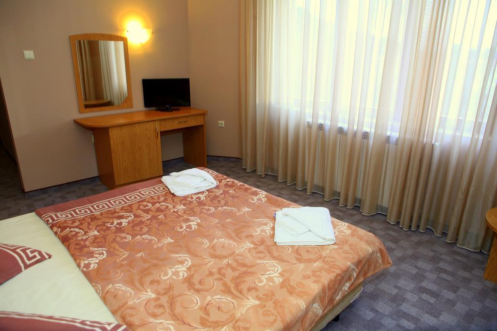 Family Prim Hotel Sandanski Exterior foto