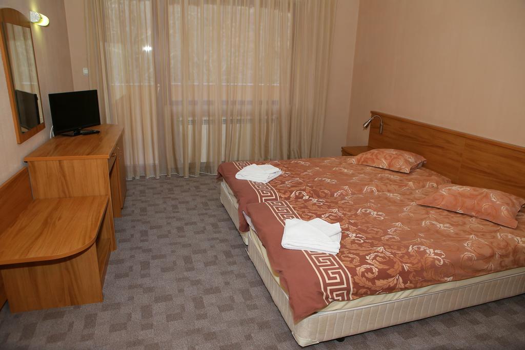 Family Prim Hotel Sandanski Exterior foto